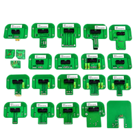 Kit de 22 adaptateurs BDM pour calculateurs ECU, cartes vertes et connecteurs disposés en rangées.